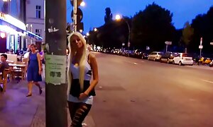 شوخی بازی زیبا برای اولین بار در زندگی کانال سکسی فیلم سوپر تلگرام با یک شریک زندگی بهم ریخته است